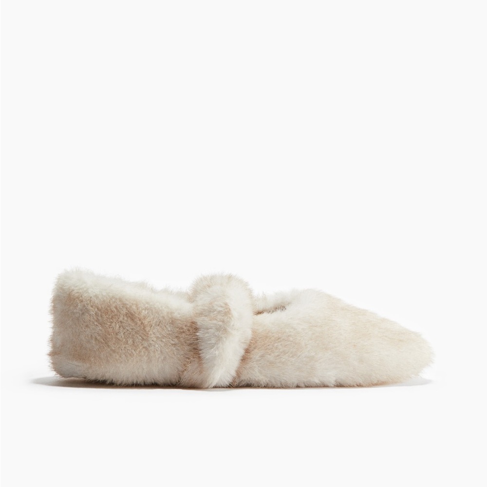 H&M Fluffy Slippers